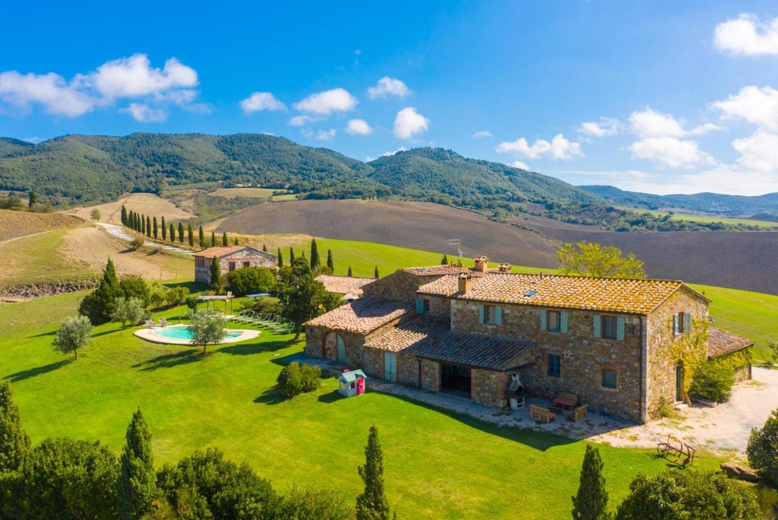 Villa Podere Belvedere 锡耶纳 外观 照片
